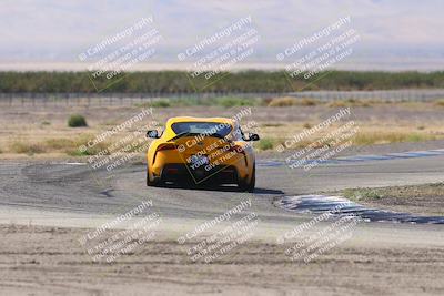 media/Oct-04-2025-OnGrid (Sat) [[44bd565ffa]]/Green Group/Grapevine/